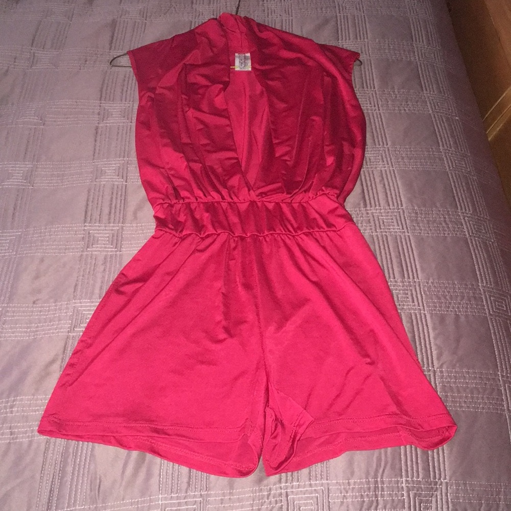 Red, Deep V Romper *NEVER WORN